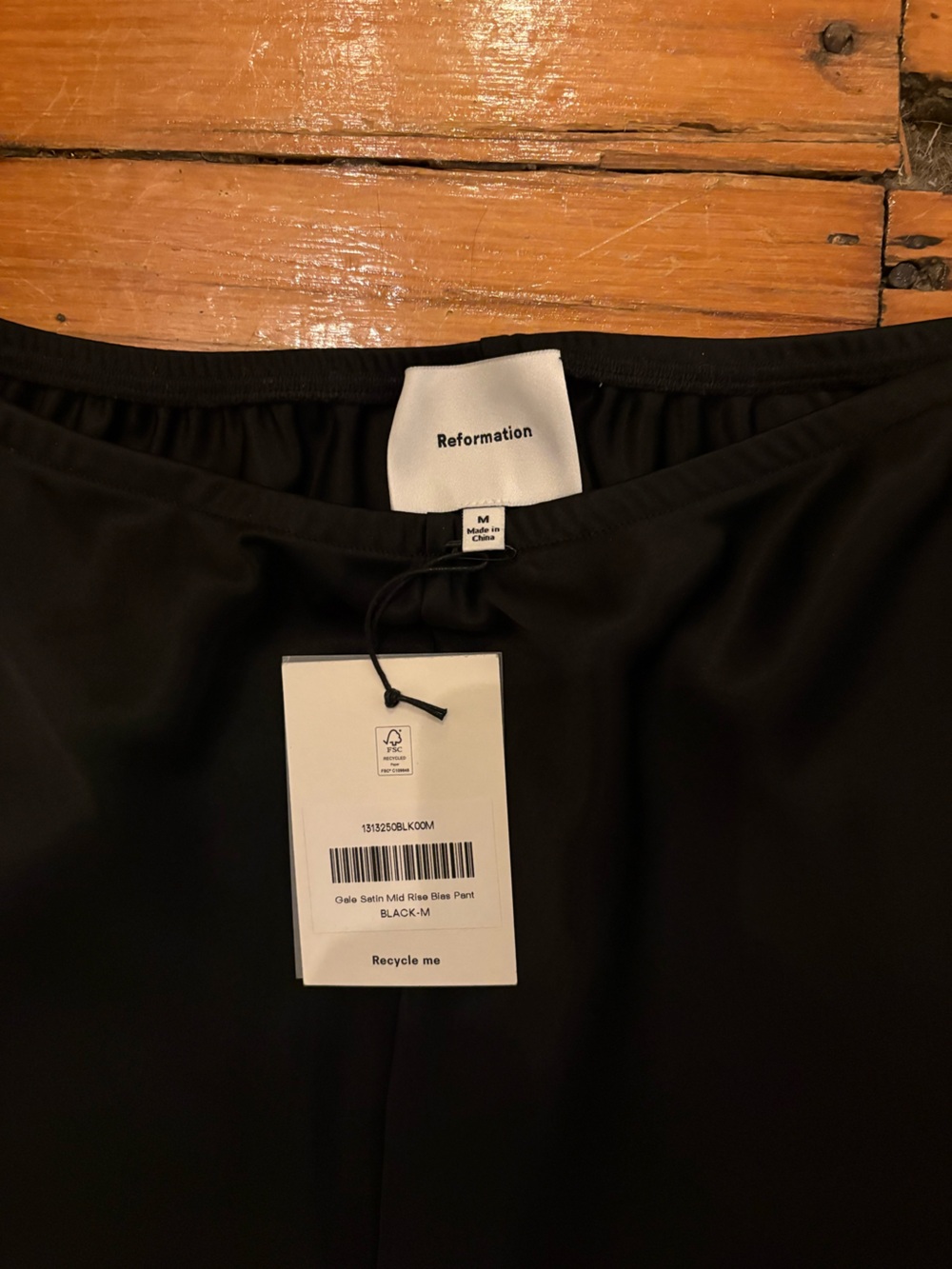 Reformation Gale Satin Mid Rise Bias Pant NWT - Picture 4 of 4